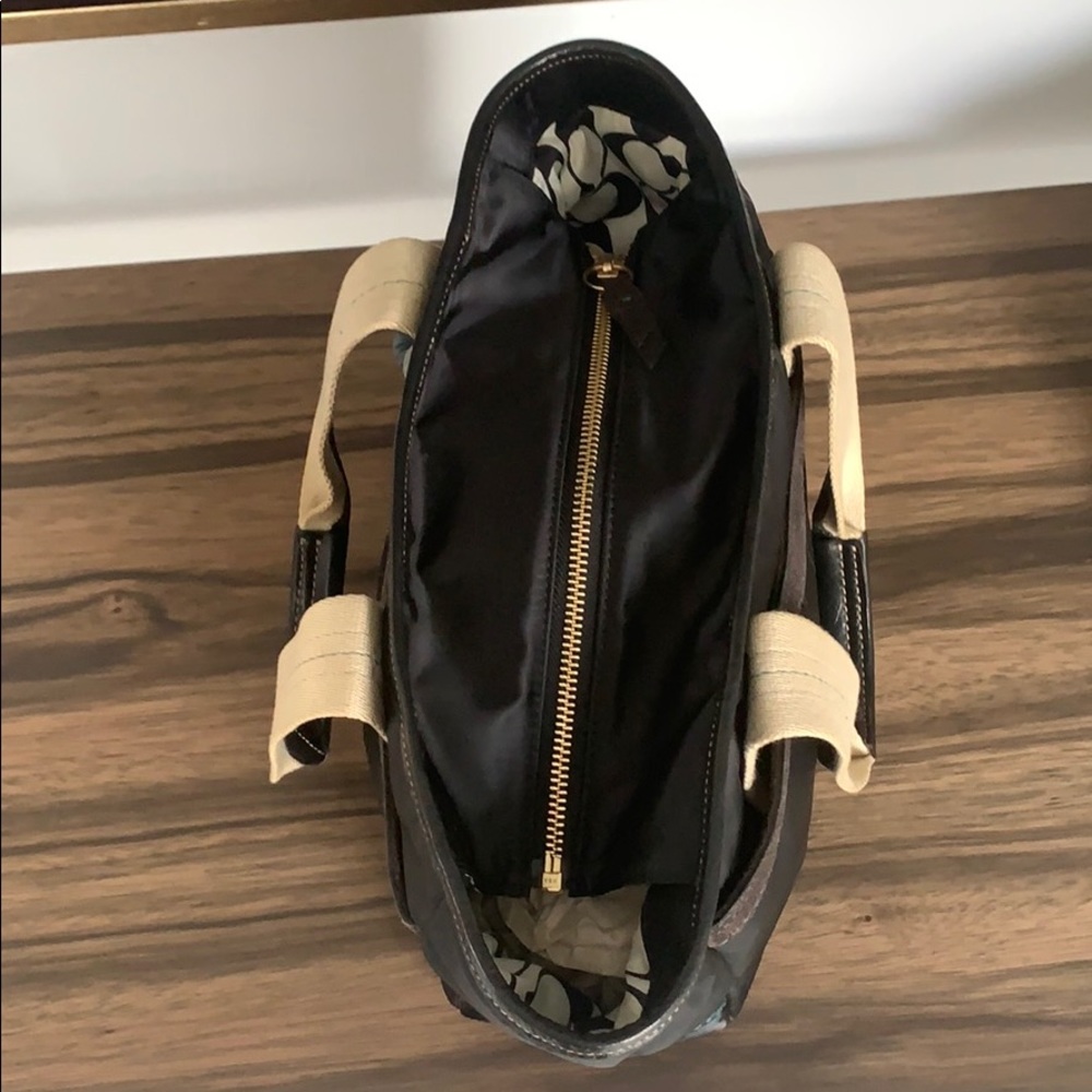 Coach Authentic Hampton Zip Tote - Picture 7 of 13